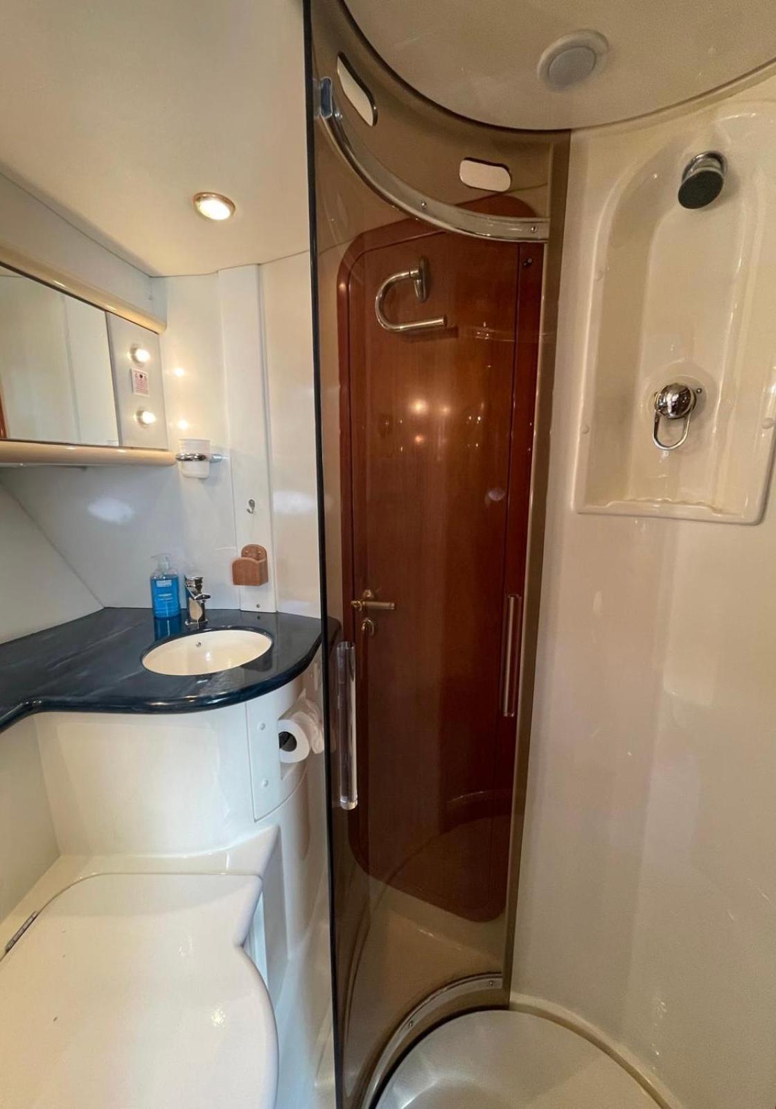Boat Accommodation Ltd トーキー エクステリア 写真